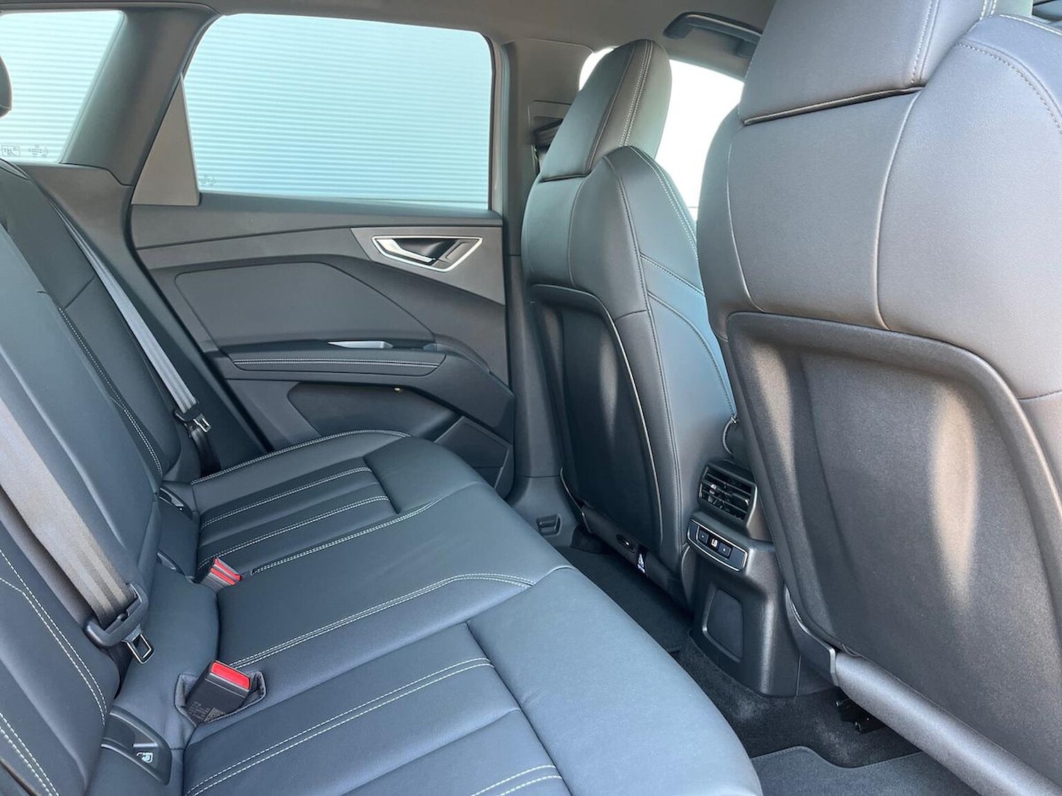 Used Audi Q4 e-tron 2025 for sale - 76177620: Photo 16