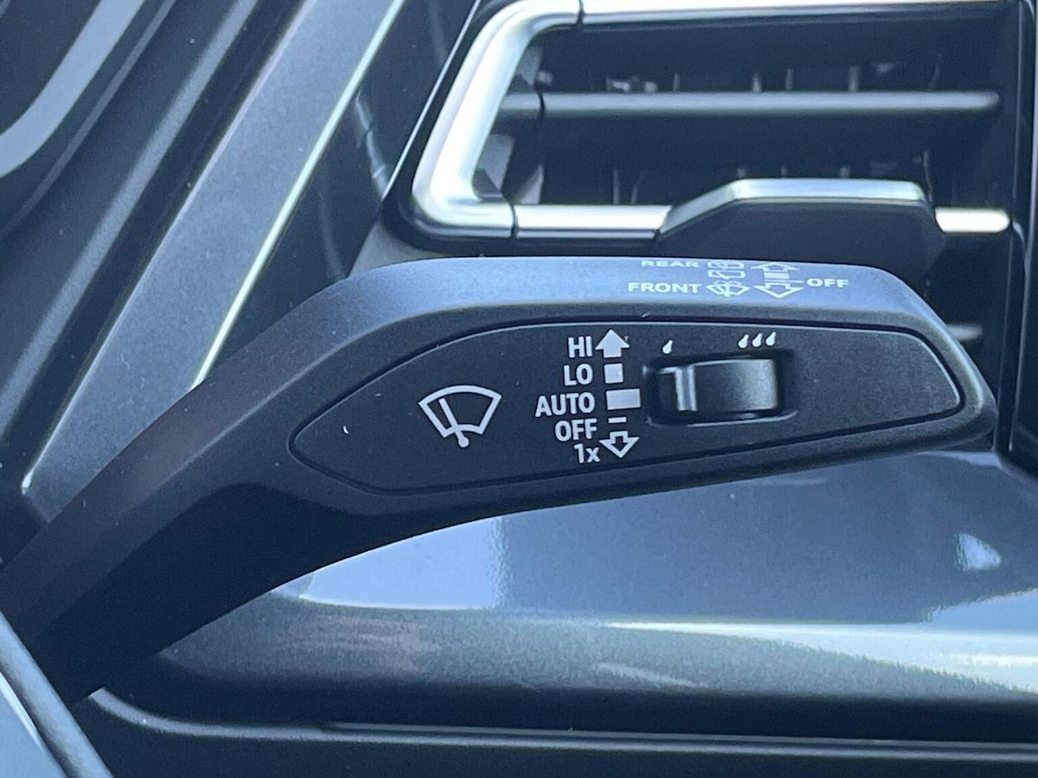 Used Audi Q4 e-tron 2025 for sale - 76177620: Photo 29