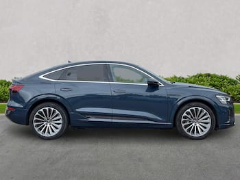 Used Audi Q8 2023 for sale - 79668175: Photo