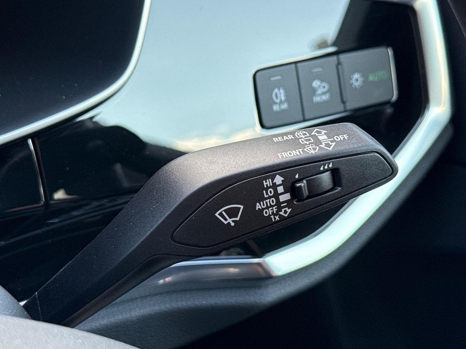 Used Audi Q3 2025 for sale - 77069342: Photo 28