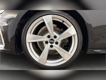 Used Audi A4 2022 for sale - 78502464: Photo