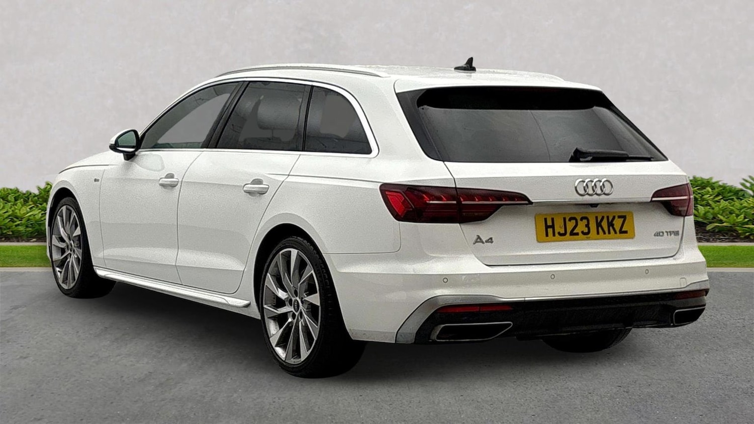 Used Audi A4 2023 for sale - 78194114: Photo 2