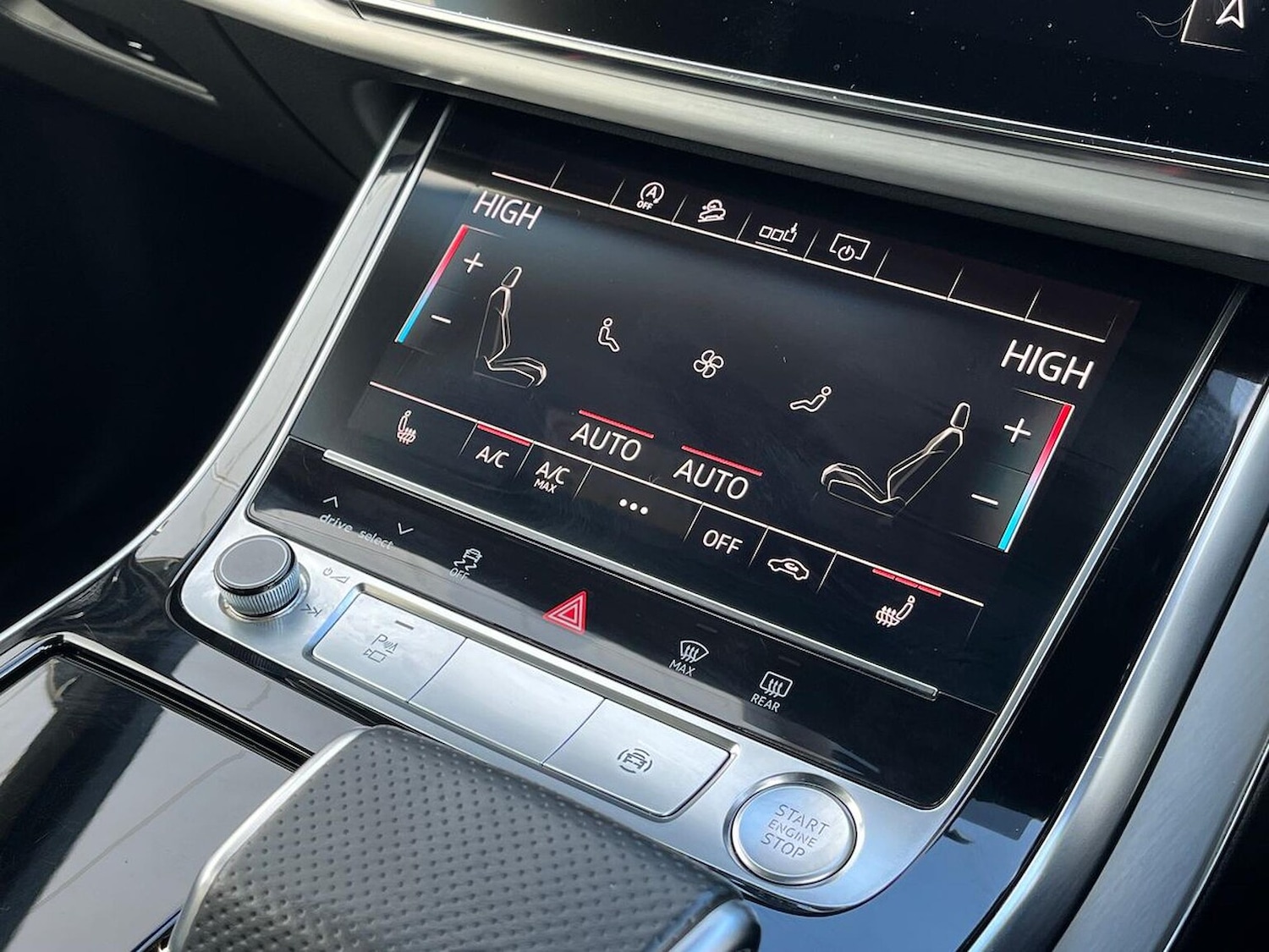 Used Audi Q8 2020 for sale - 78193663: Photo 14