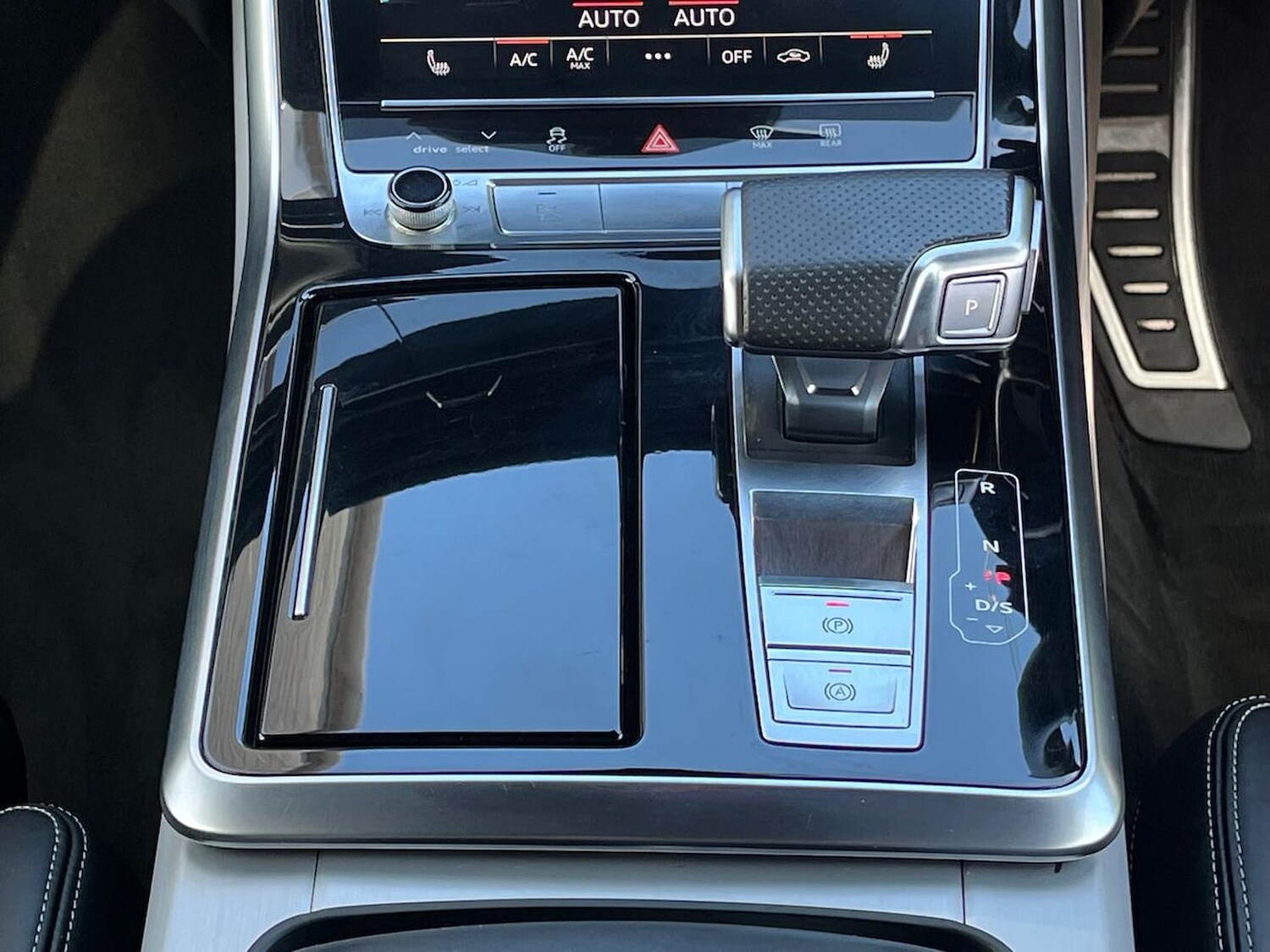 Used Audi Q8 2020 for sale - 78193663: Photo 24