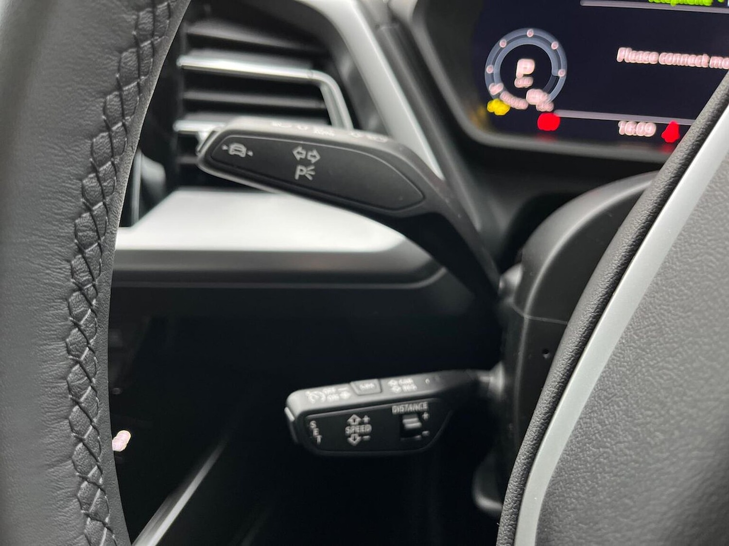 Used Audi Q4 e-tron 2025 for sale - 76643527: Photo 29