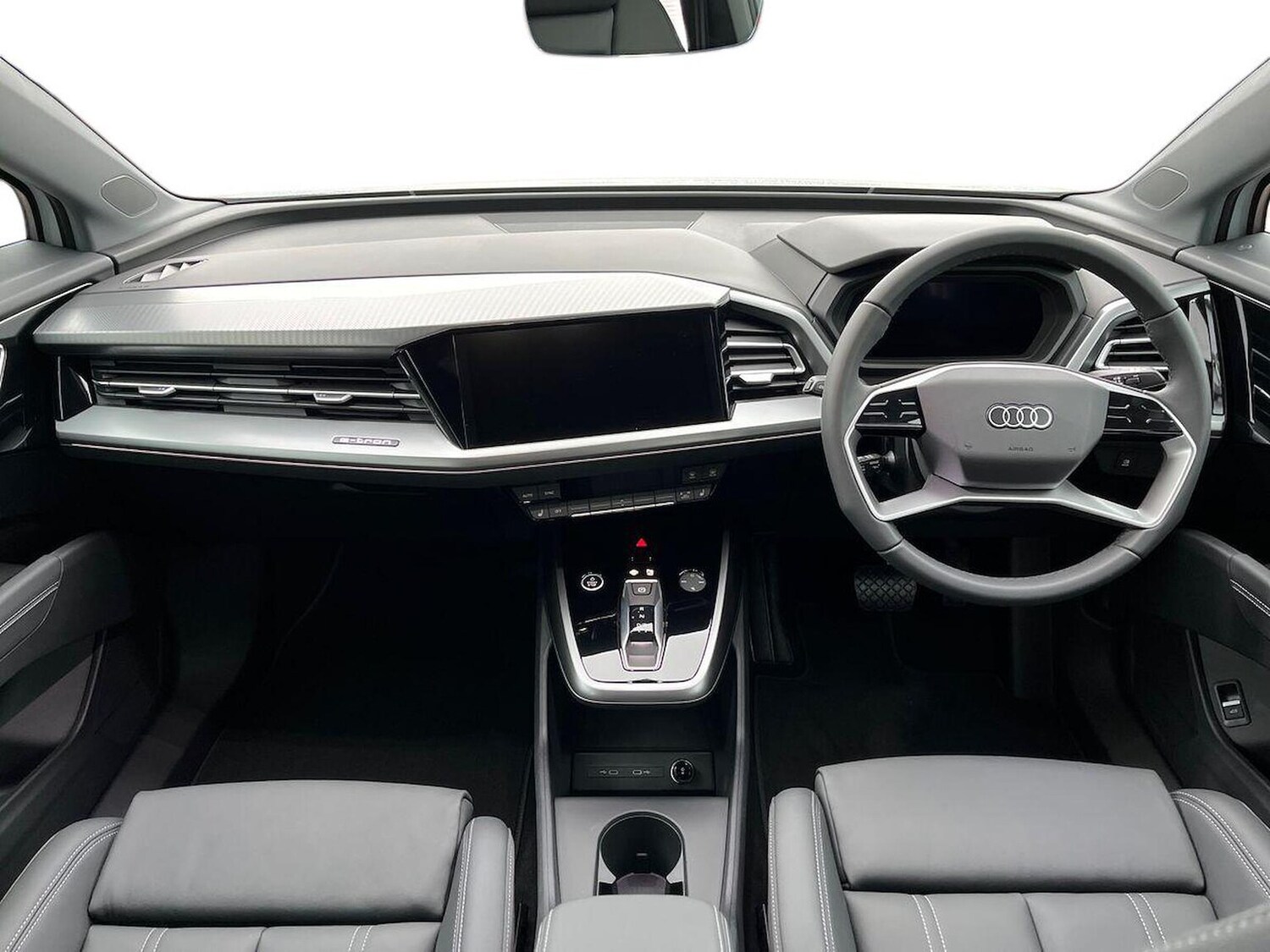 Used Audi Q4 e-tron 2025 for sale - 76643527: Photo 8