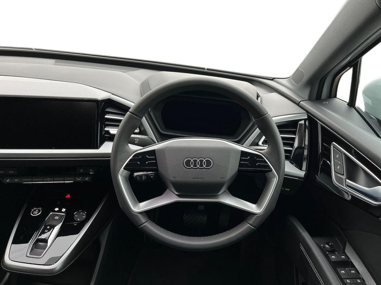 Used Audi Q4 e-tron 2025 for sale - 76643527: Photo 9