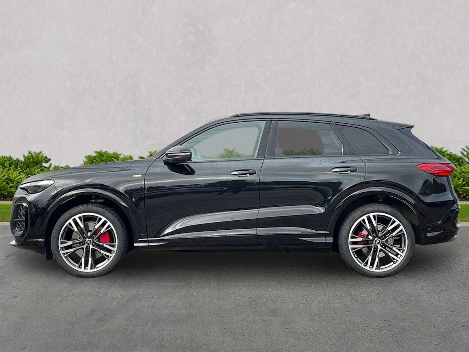 Used Audi Q5 2025 for sale - 76392450: Photo 19