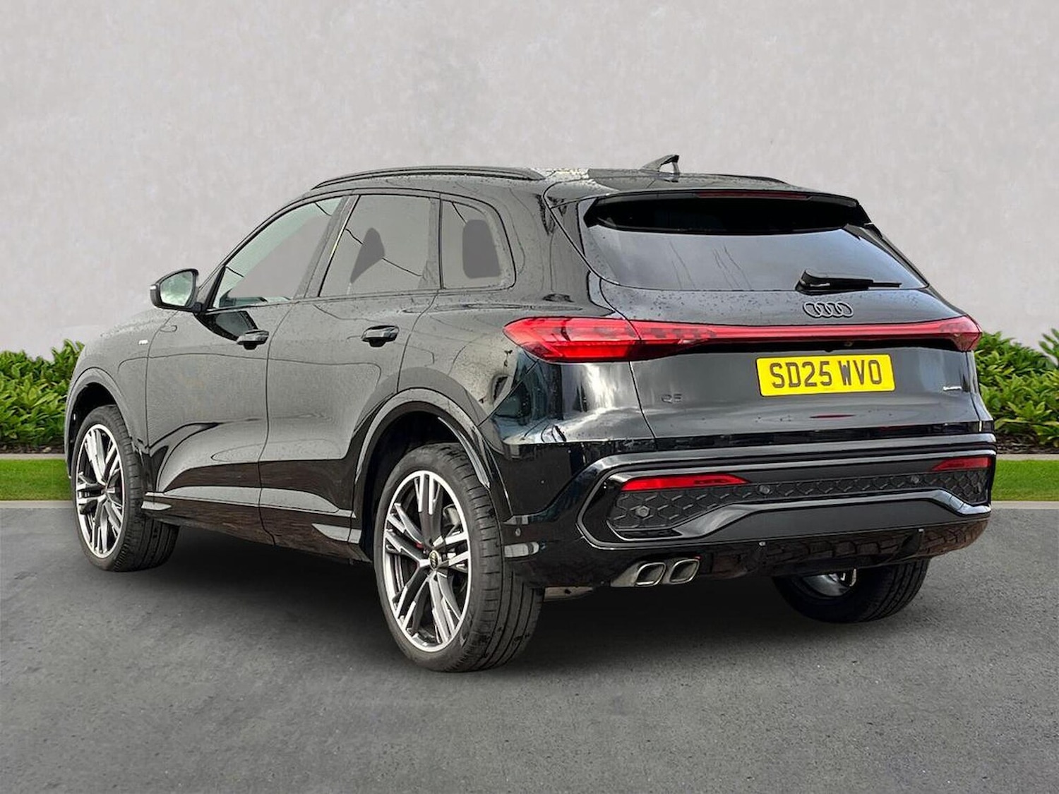 Used Audi Q5 2025 for sale - 76392450: Photo 2