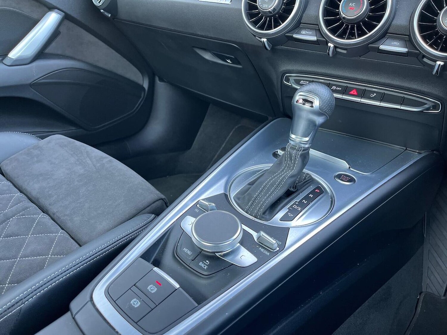 Used Audi TT 2023 for sale - 76681690: Photo 13