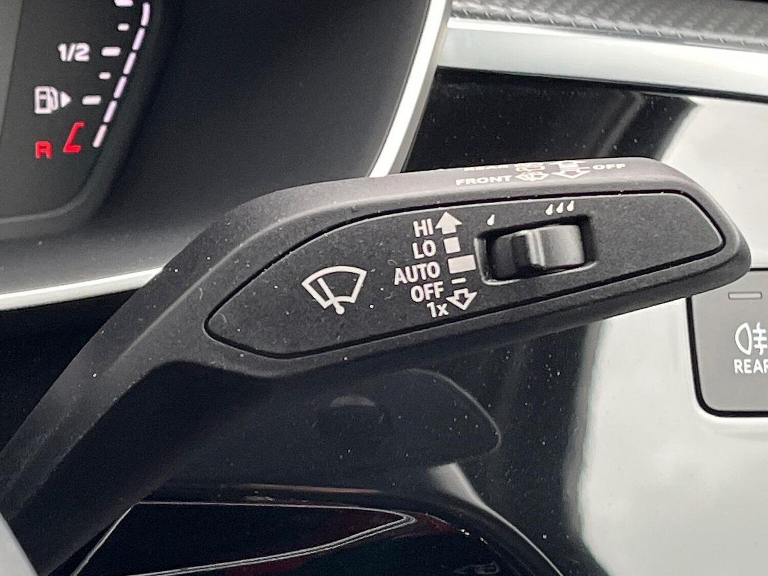 Vehicle 29