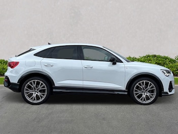 Used Audi Q3 2024 for sale - 75525510: Photo