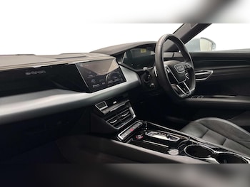 Used Audi e-tron GT 2023 for sale - 78571685: Photo