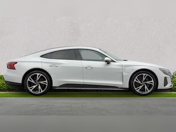 Used Audi e-tron GT 2023 for sale - 78571685: Photo