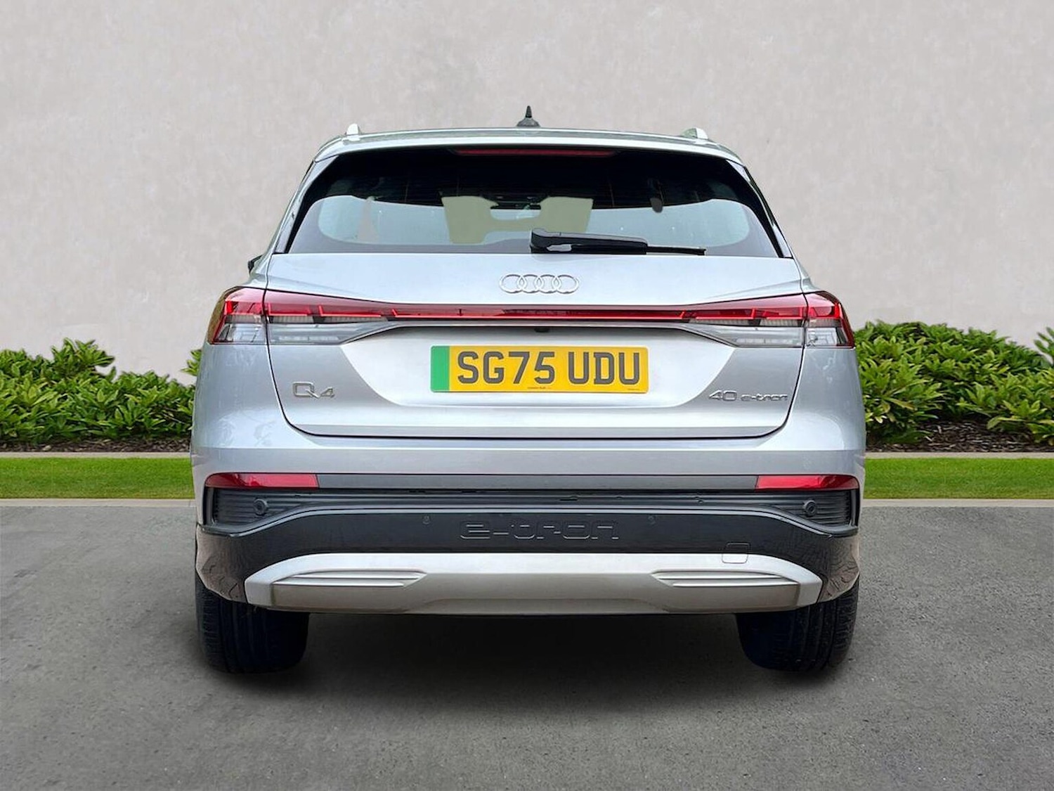 Used Audi Q4 e-tron 2025 for sale - 76919011: Photo 4