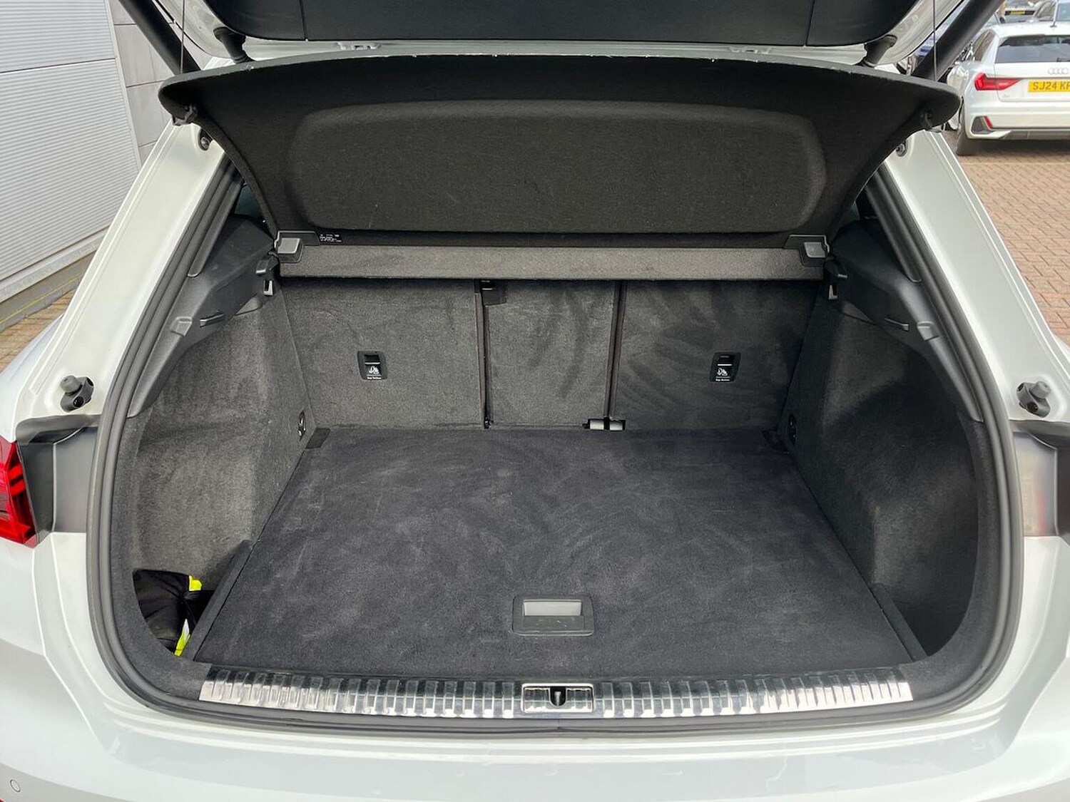 Used Audi Q3 2021 for sale - 78039359: Photo 17