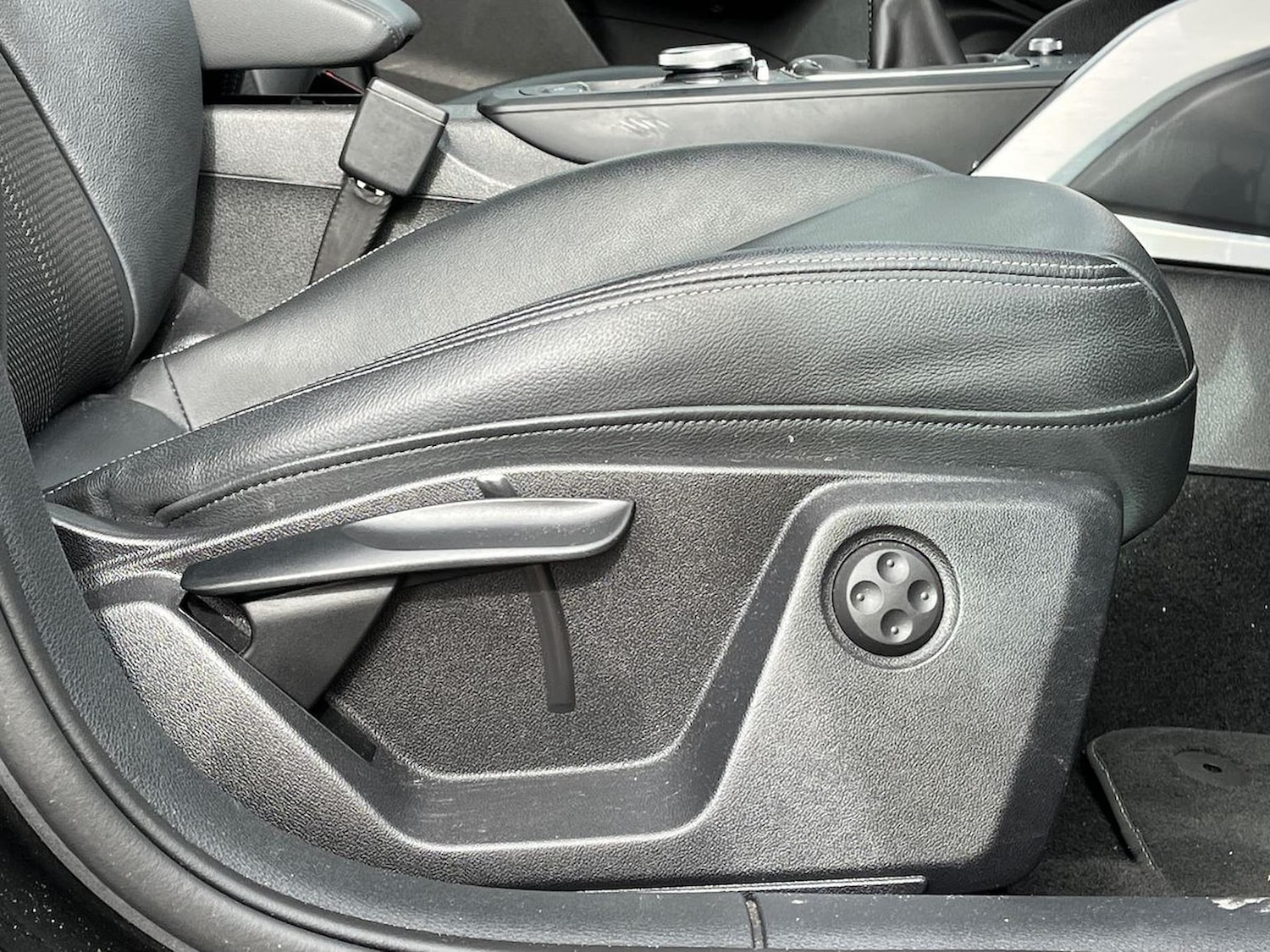 Used Audi Q2 2023 for sale - 77973945: Photo 30