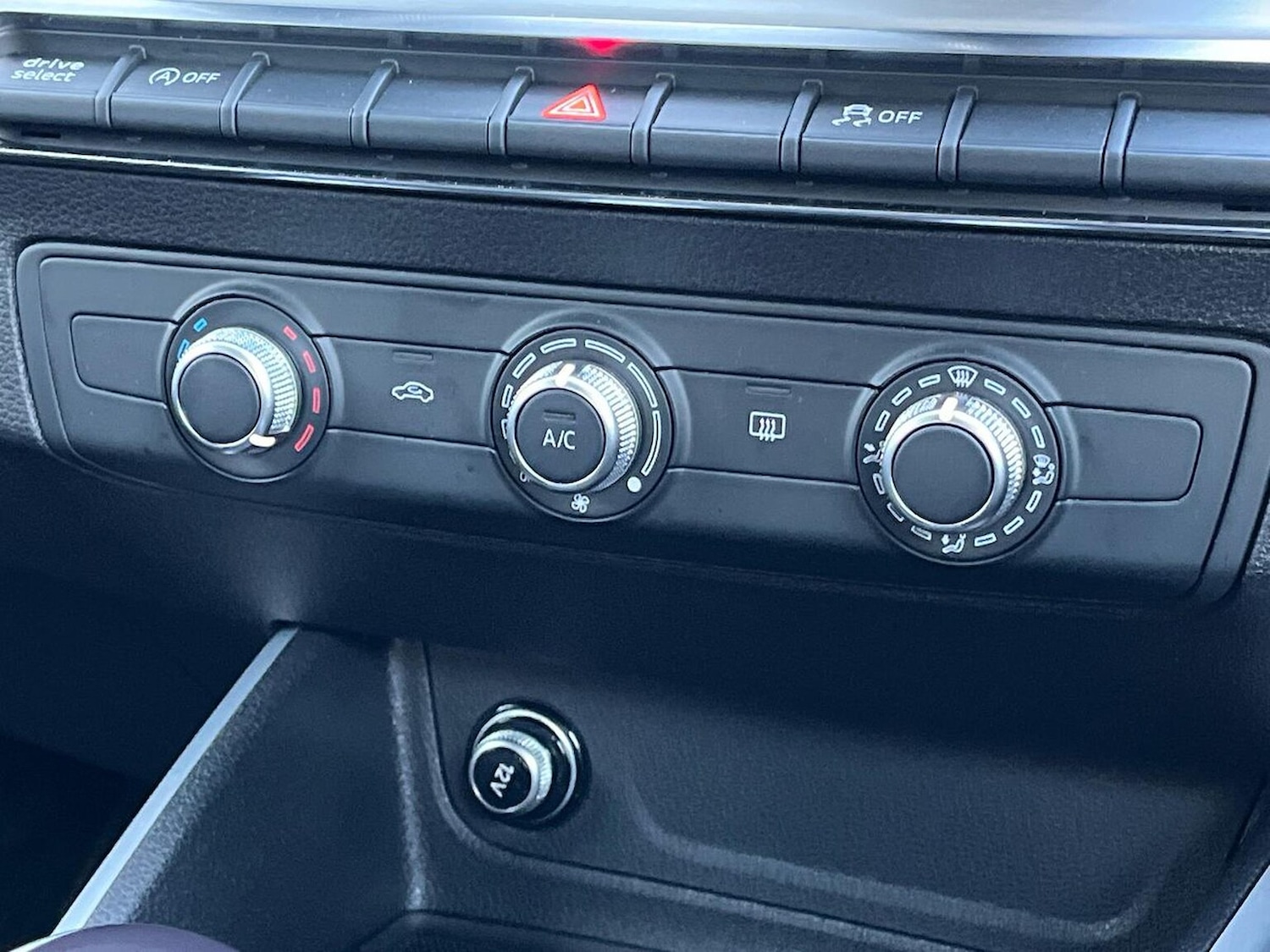 Used Audi Q2 2025 for sale - 76536577: Photo 12