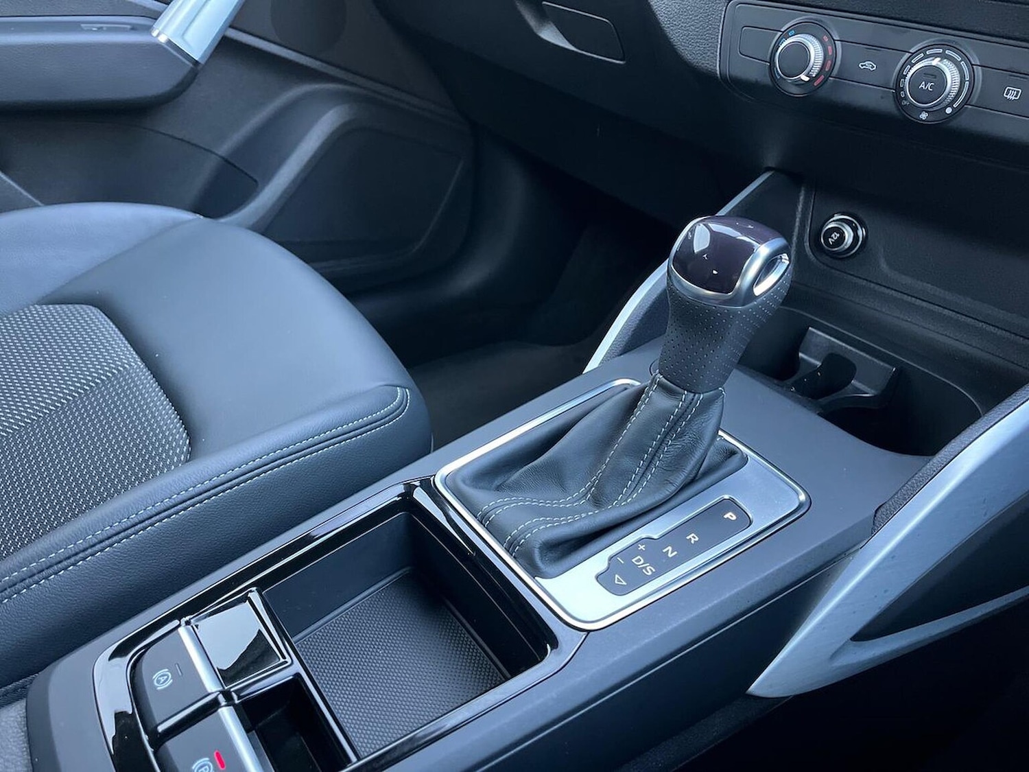 Used Audi Q2 2025 for sale - 76536577: Photo 13