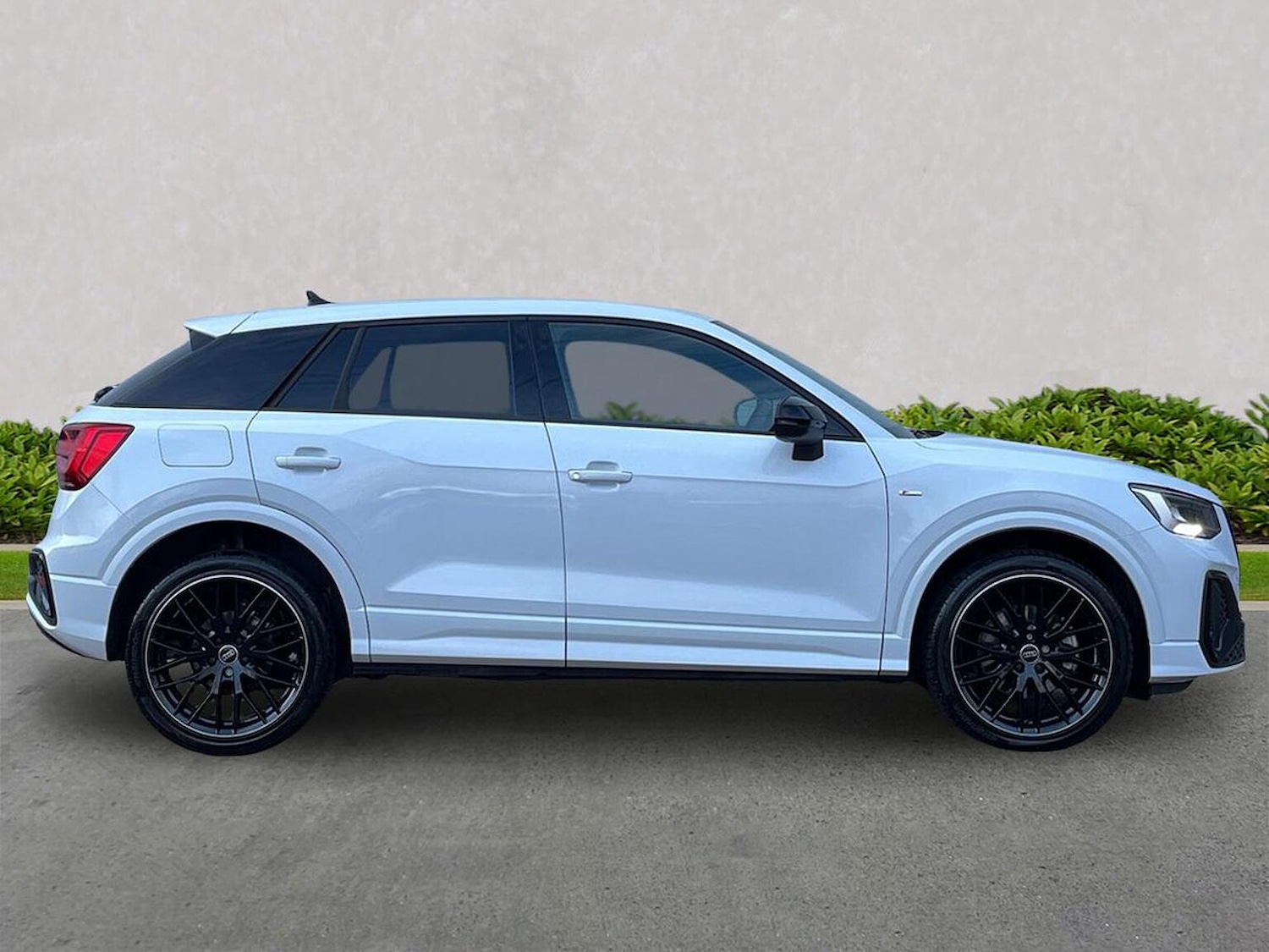 Used Audi Q2 2025 for sale - 76536577: Photo 3