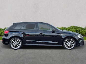 Used Audi A3 2018 for sale - 75490362: Photo