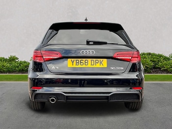 Used Audi A3 2018 for sale - 75490362: Photo