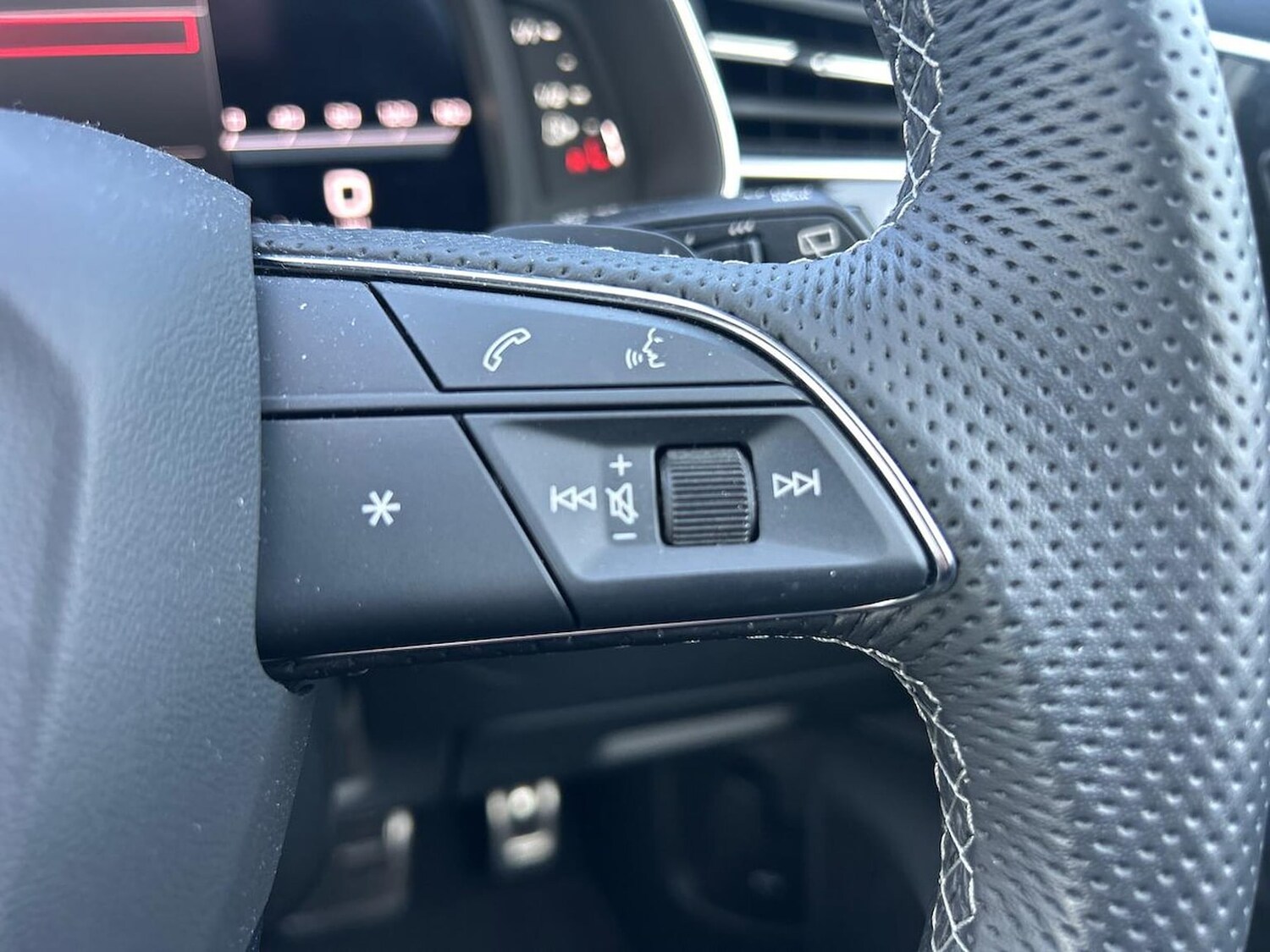 Used Audi Q7 2023 for sale - 78193778: Photo 28