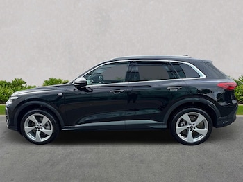 Used Audi Q5 2025 for sale - 75690645: Photo
