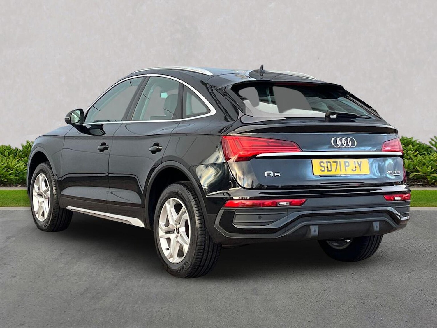 Used Audi Q5 2021 for sale - 76536583: Photo 2