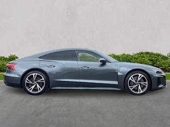 Used Audi e-tron GT 2023 for sale - 79386119: Photo