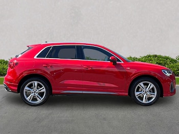 Used Audi Q3 2025 for sale - 79380402: Photo