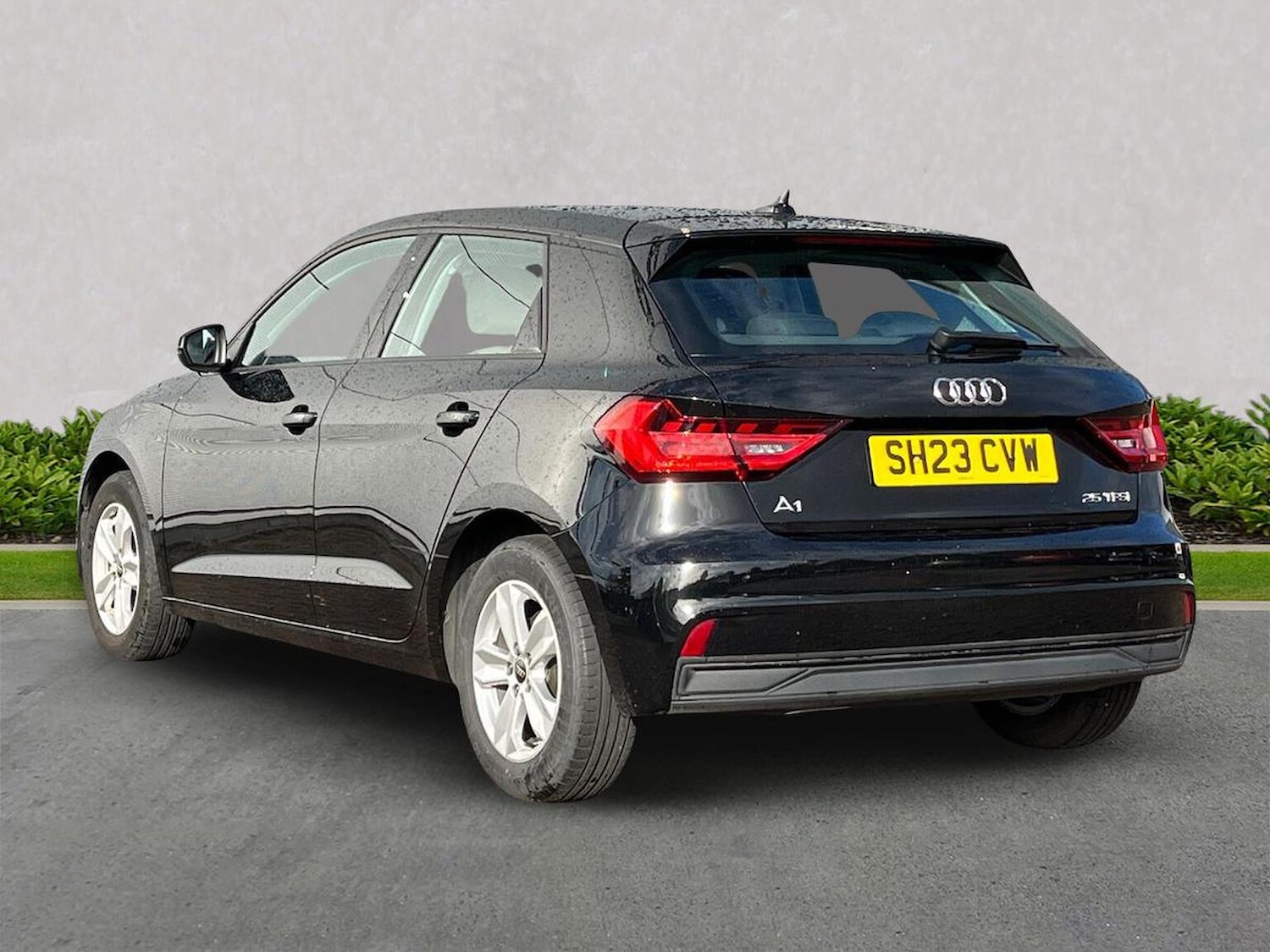Used Audi A1 2023 for sale - 76392456: Photo 2