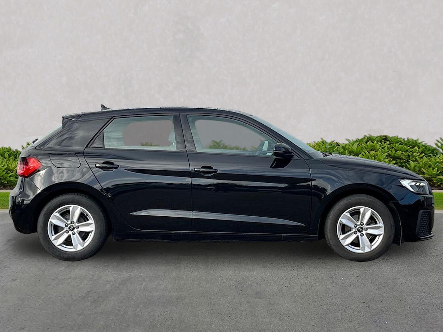 Used Audi A1 2023 for sale - 76392456: Photo 3