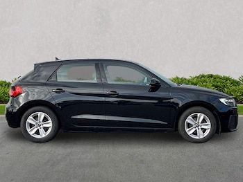 Used Audi A1 2023 for sale - 76392456: Photo