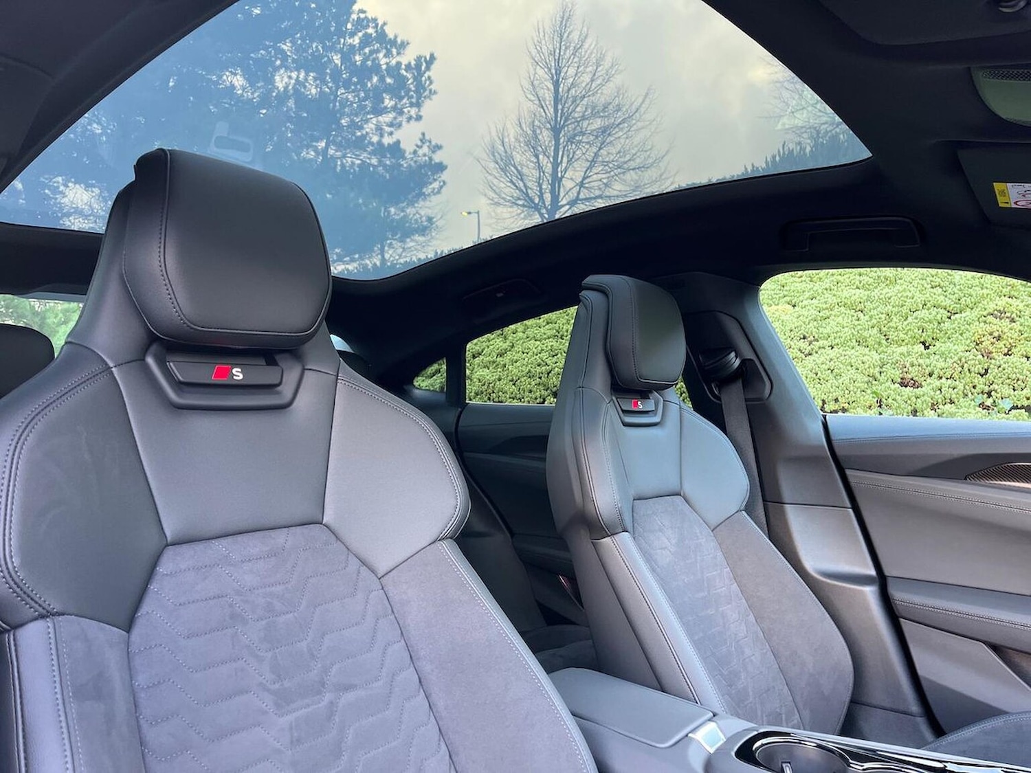 Used Audi e-tron GT 2025 for sale - 77008346: Photo 25