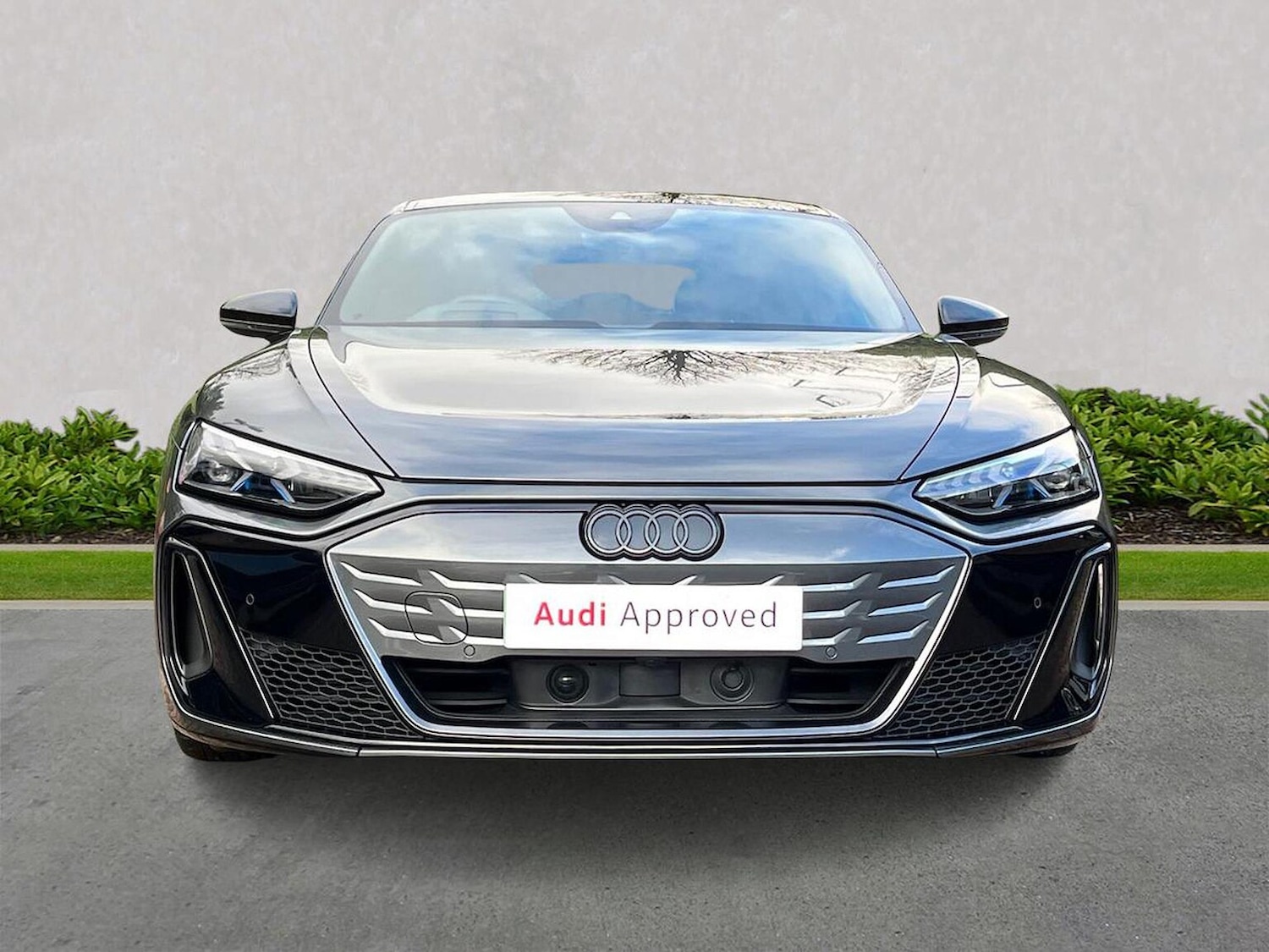 Used Audi e-tron GT 2025 for sale - 77008346: Photo 5