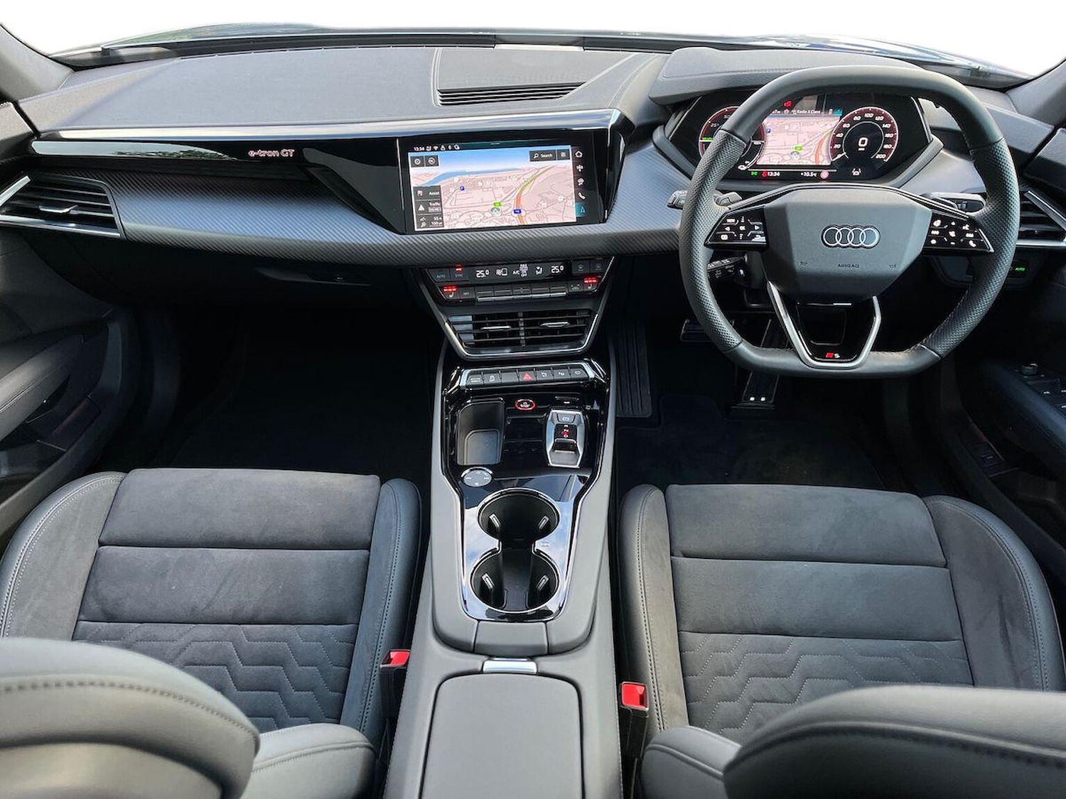 Used Audi e-tron GT 2025 for sale - 77008346: Photo 8