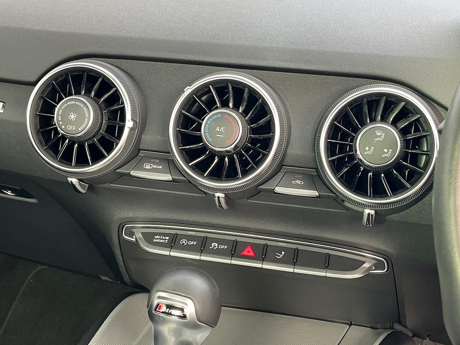 Used Audi TT 2022 for sale - 76497316: Photo 12