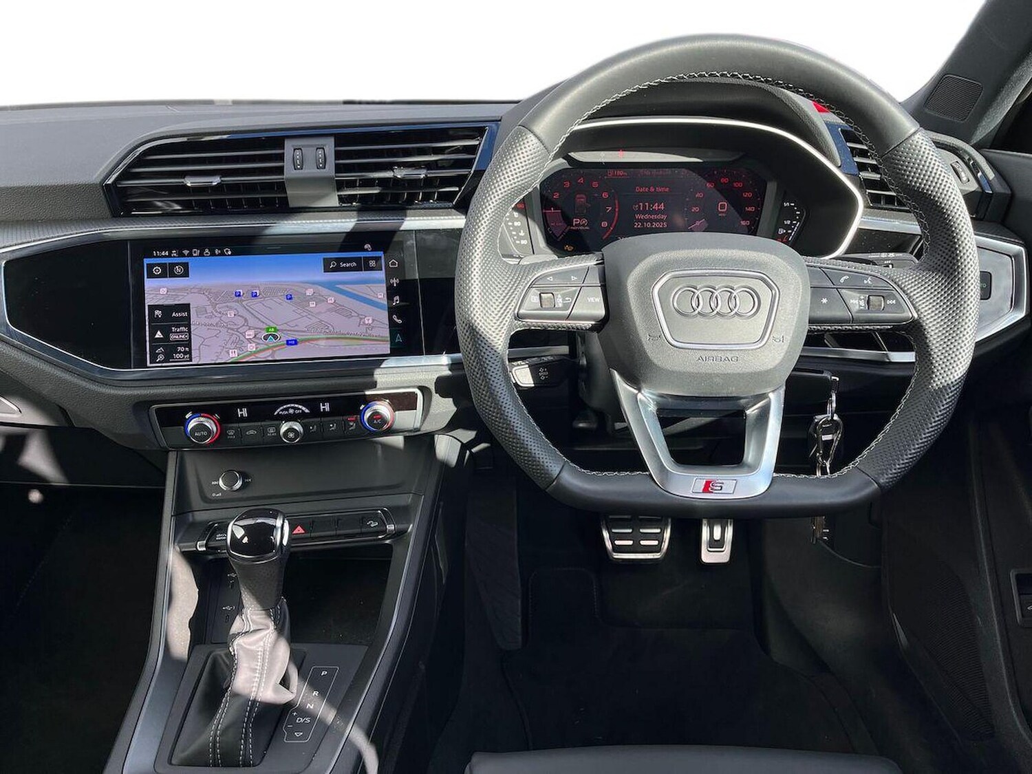 Used Audi Q3 2025 for sale - 76352519: Photo 9