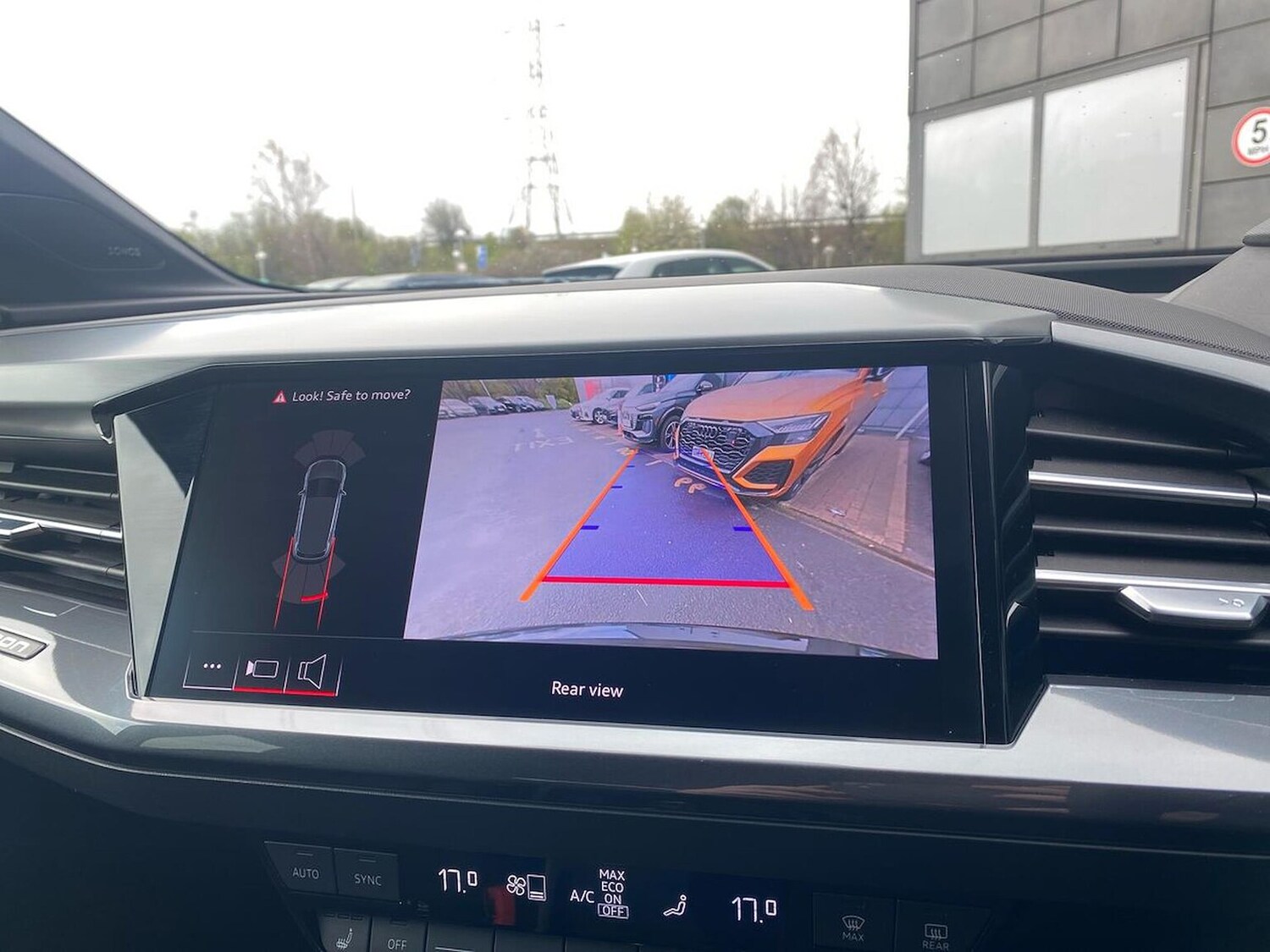 Used Audi Q4 e-tron 2024 for sale - 78194162: Photo 23