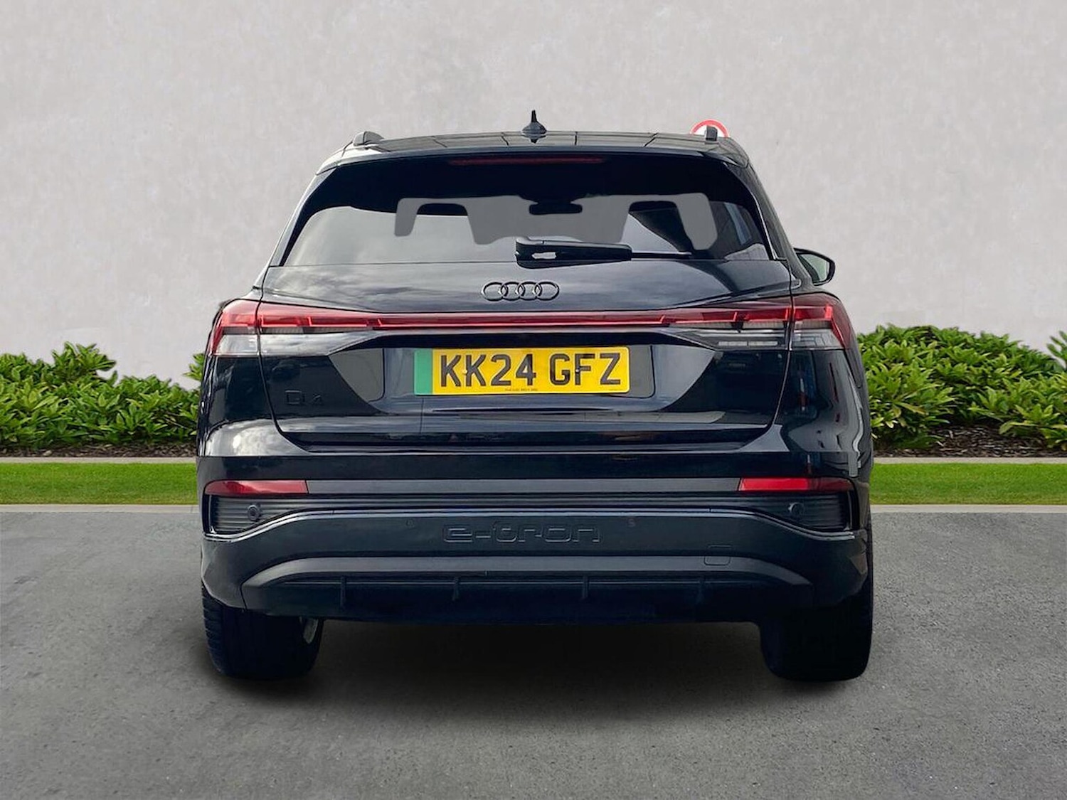 Used Audi Q4 e-tron 2024 for sale - 78194162: Photo 4