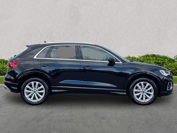Used Audi Q3 2023 for sale - 76324545: Photo 3