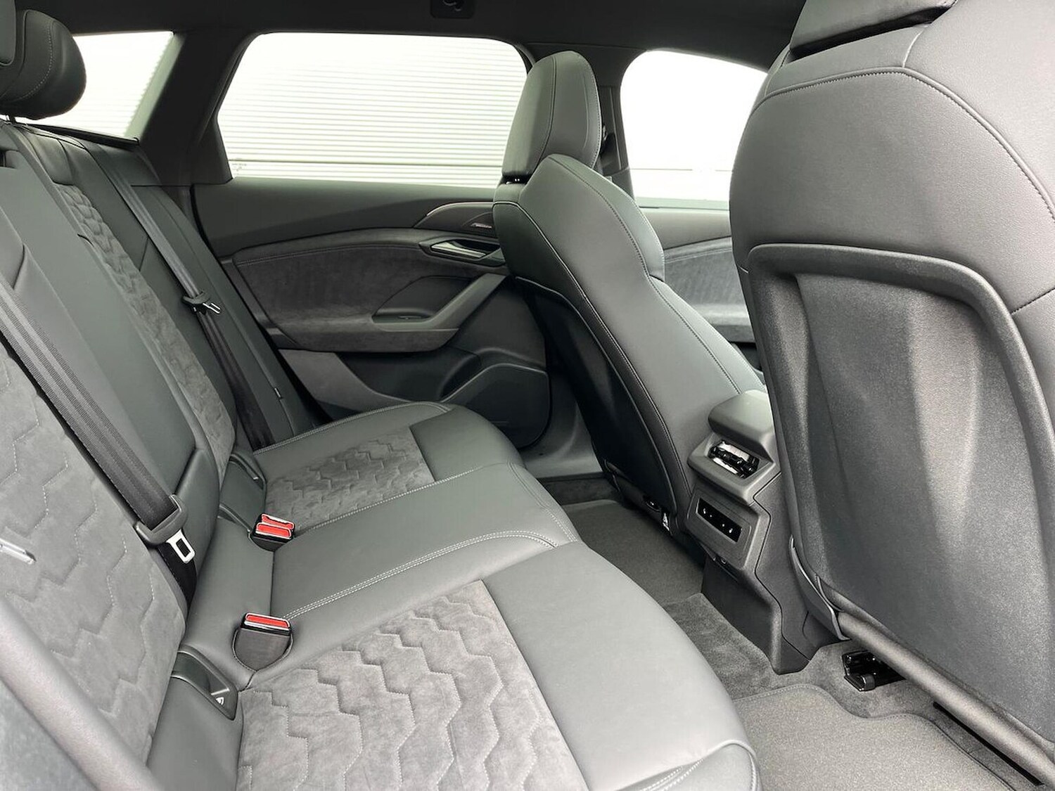 Used Audi A6 2025 for sale - 76177618: Photo 16