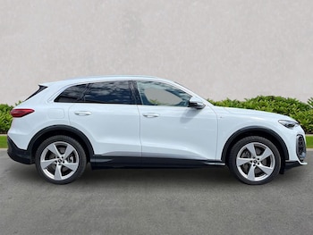 Used Audi Q5 2025 for sale - 79380168: Photo