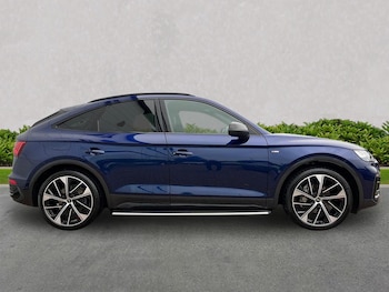 Used Audi Q5 2023 for sale - 76212098: Photo