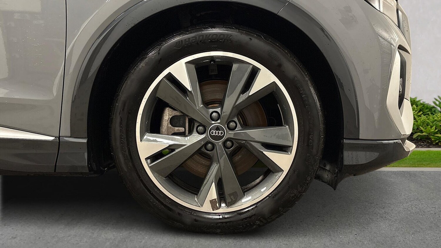 Used Audi Q4 e-tron 2024 for sale - 78193766: Photo 6