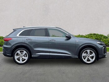 Used Audi Q5 2025 for sale - 78790098: Photo