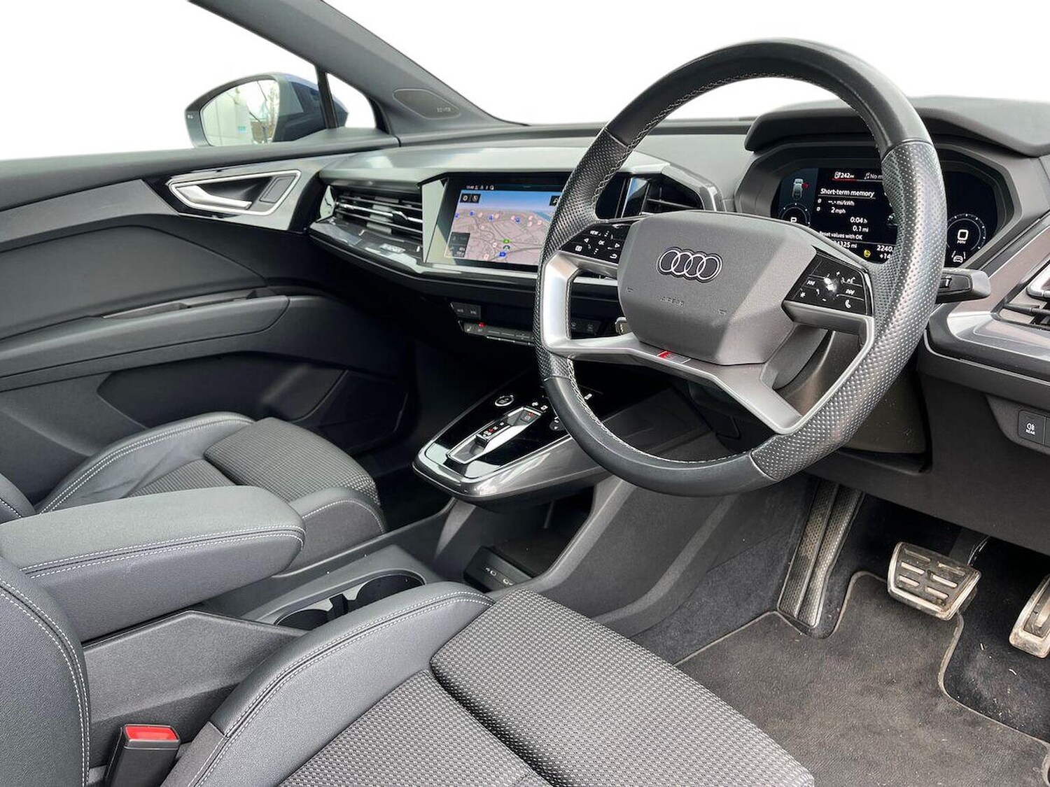 Used Audi Q4 e-tron 2021 for sale - 78193946: Photo 17