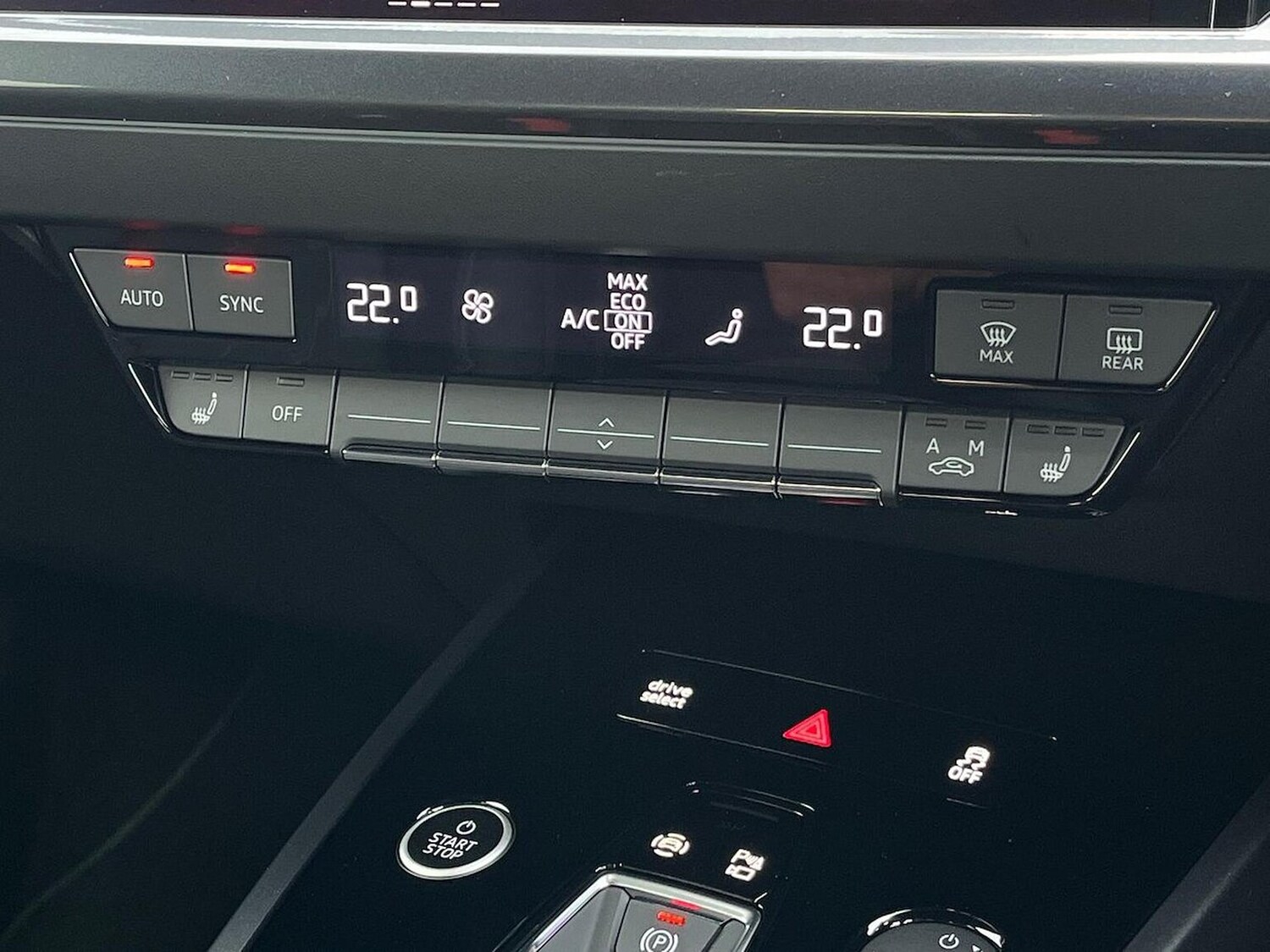 Used Audi Q4 e-tron 2025 for sale - 76541793: Photo 12