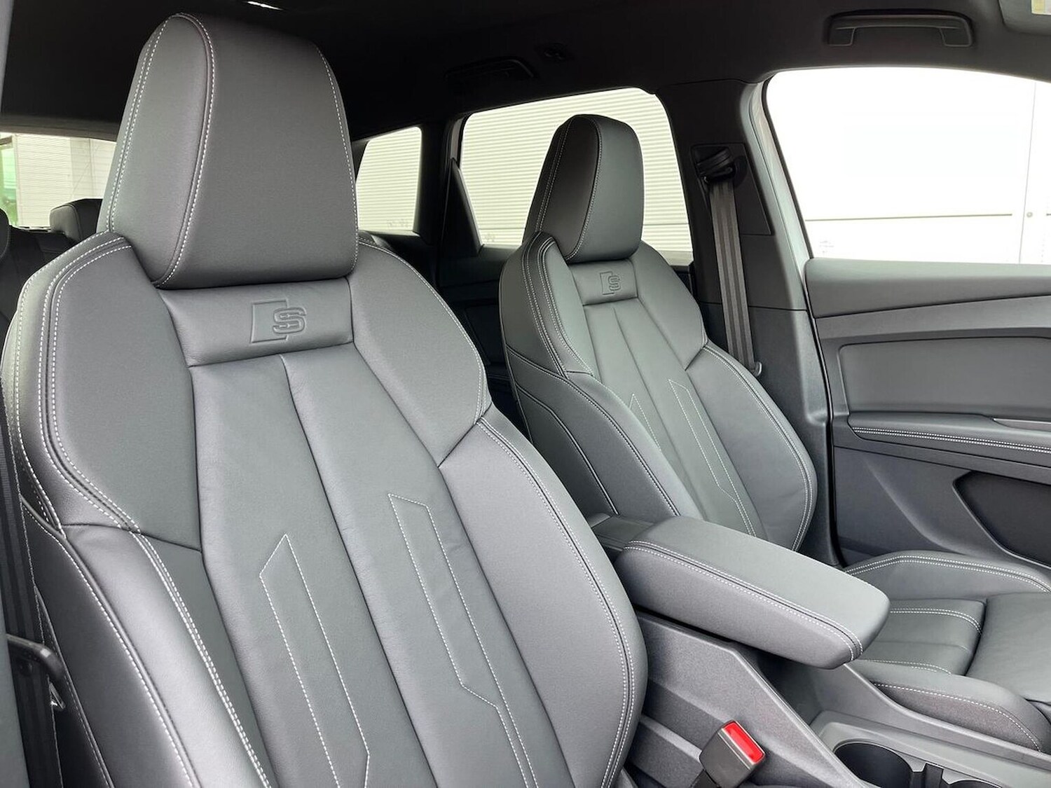 Used Audi Q4 e-tron 2025 for sale - 76541793: Photo 25